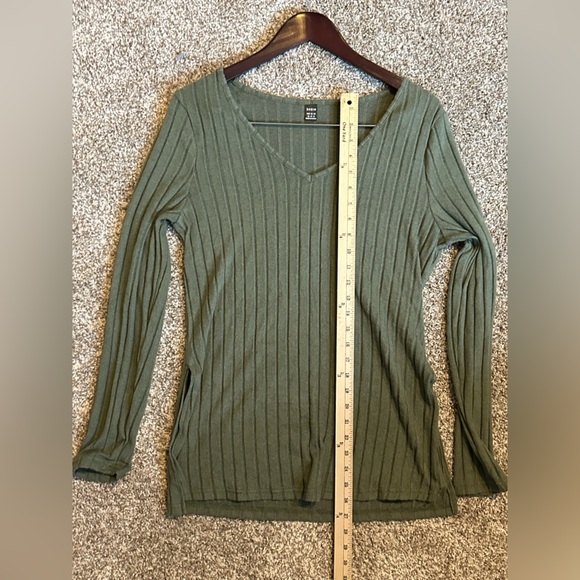 SHEIN Women’s Size XL Olive Green Rib Knit Long Sleeve V-Neck Top Casual Soft - Picture 13 of 13